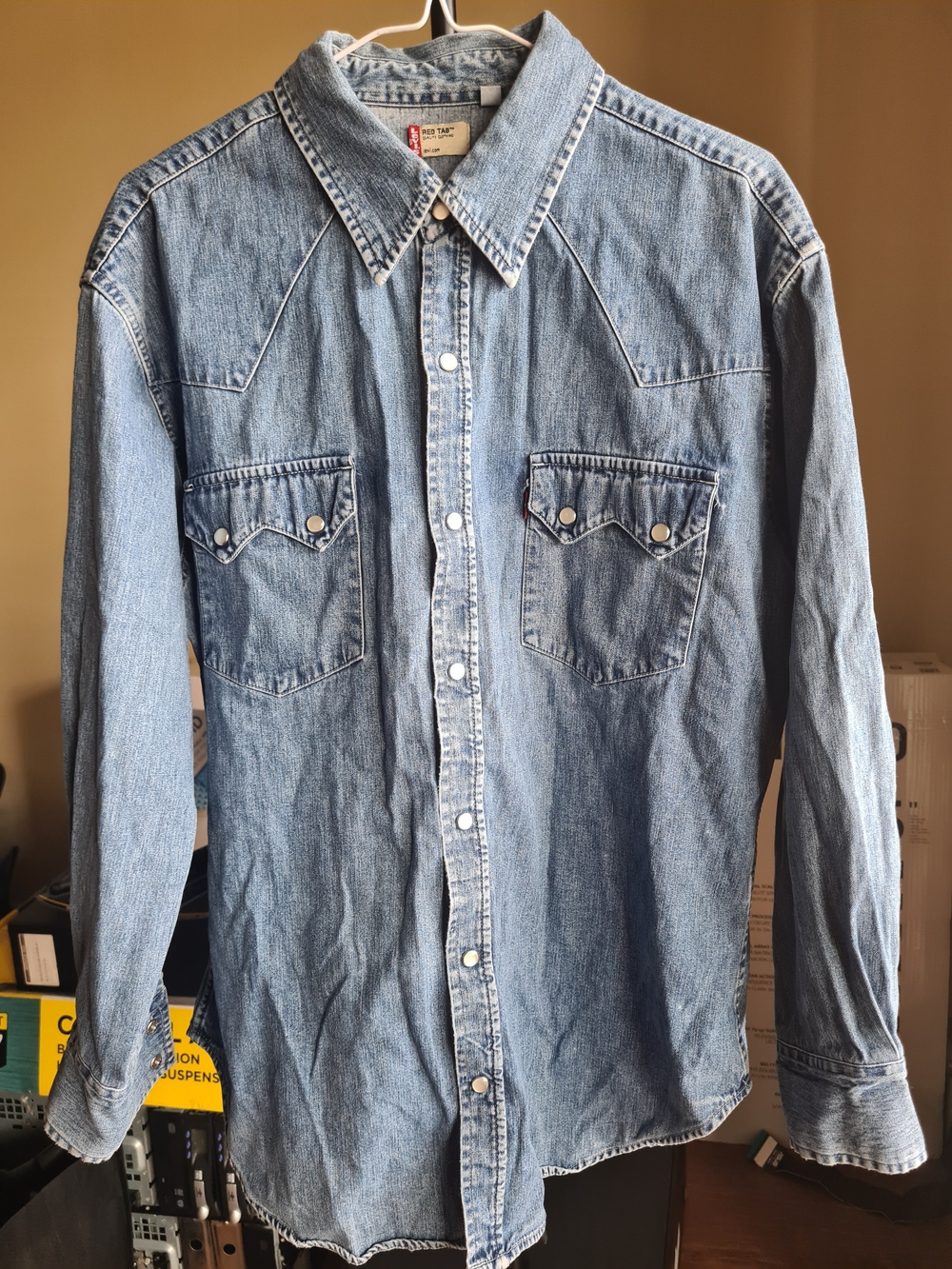 Levi's Men's Light Blue Denim Western Button-Down Shirt